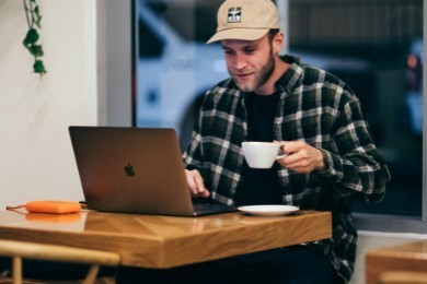 Curriculum per Acqua e Sapone (Lavora con Acqua e Sapone)