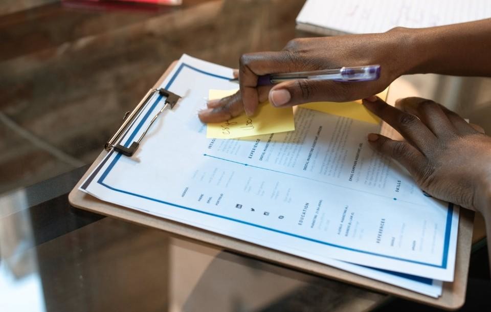 18 modelli di curriculum vitae semplice da compilare 2025