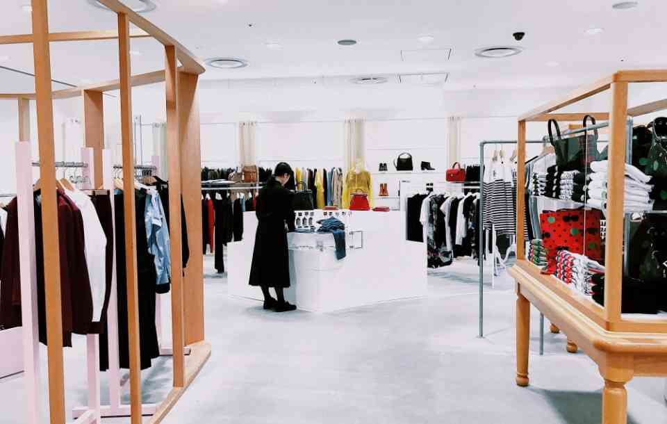 Esempio di Lettera di presentazione per commessa (+frasi)