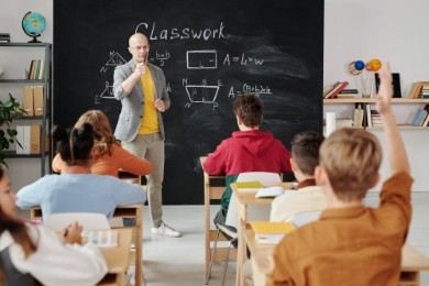 Lettera di presentazione insegnante: esempi per la scuola